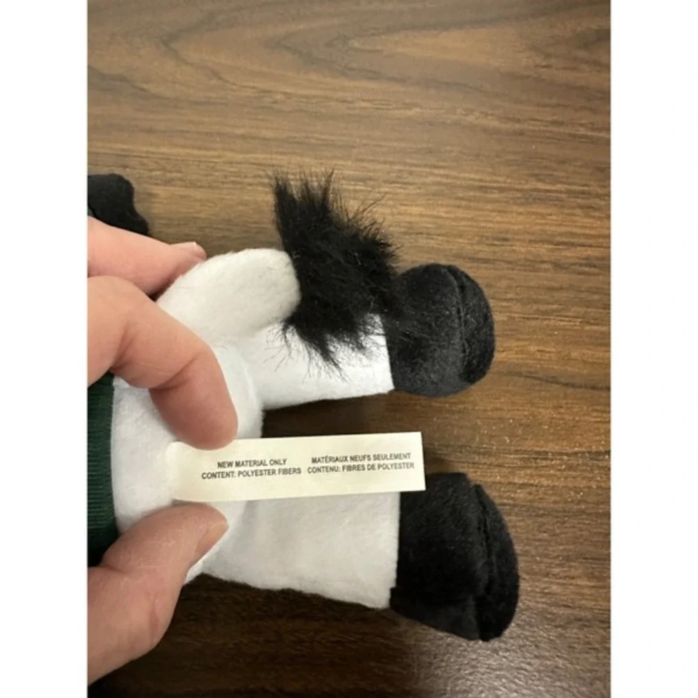 Chick-fil-A Plush Cow Stuffed Animal Toy Eat Mor‎ Chikin Holiday Sweater 9